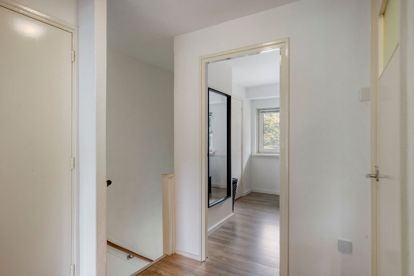 Photo 10 of Karel de Grotelaan 321