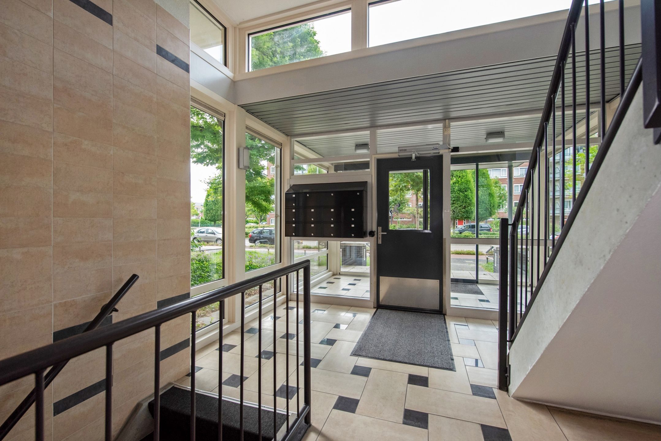 Foto 21 van Monseigneur van Steelaan 57-F