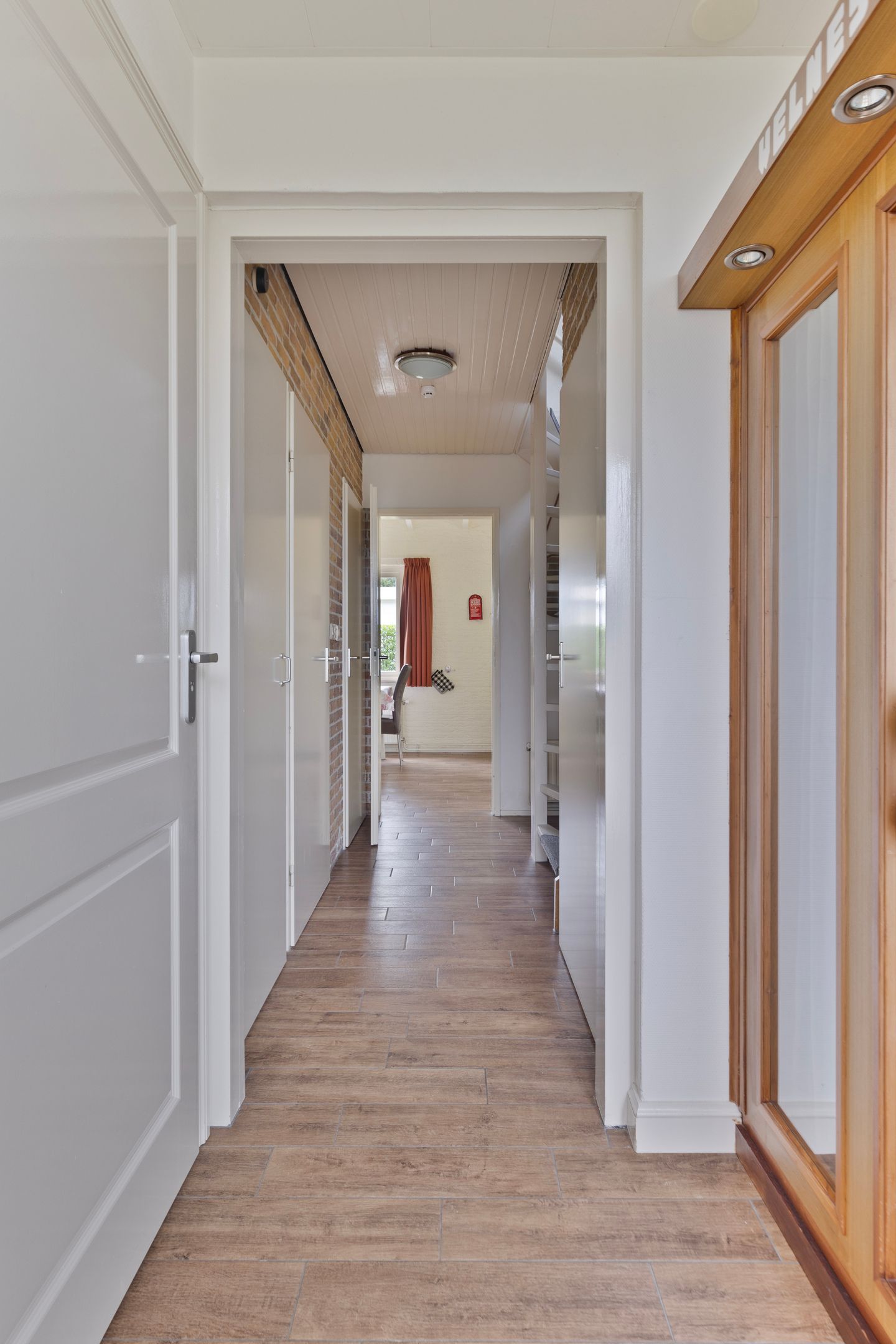 Photo 10 of Chrysantenlaan 10