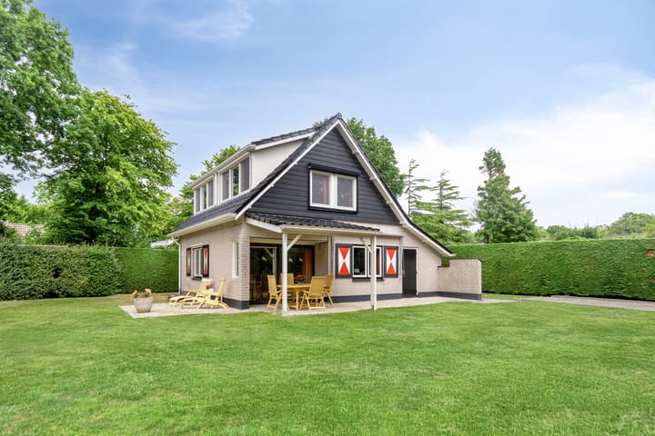 Photo 1 of Chrysantenlaan 10-R