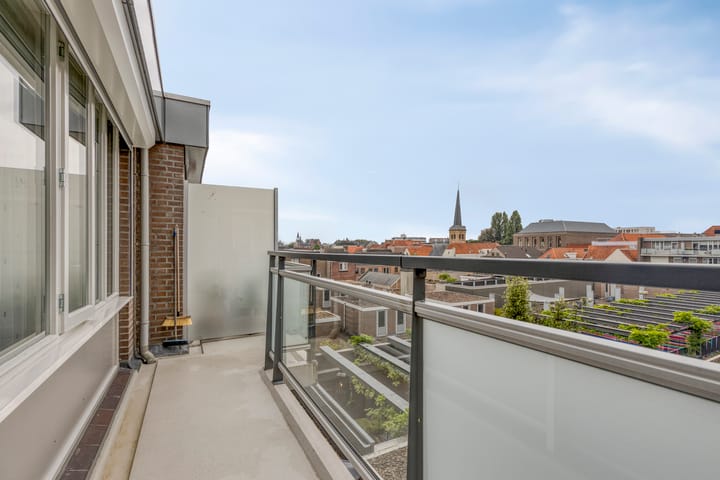 Foto 23 van Houtmarkt 124