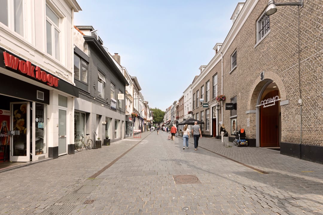 Photo 28 of Houtmarkt 124