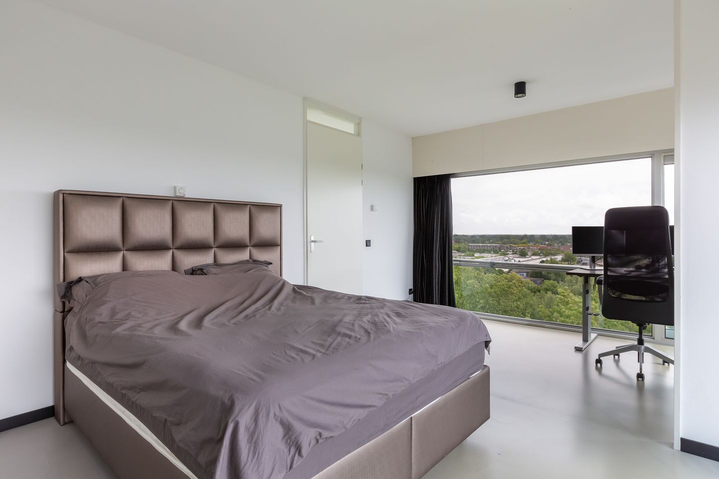 Foto 19 van Jan van Zutphenstraat 673