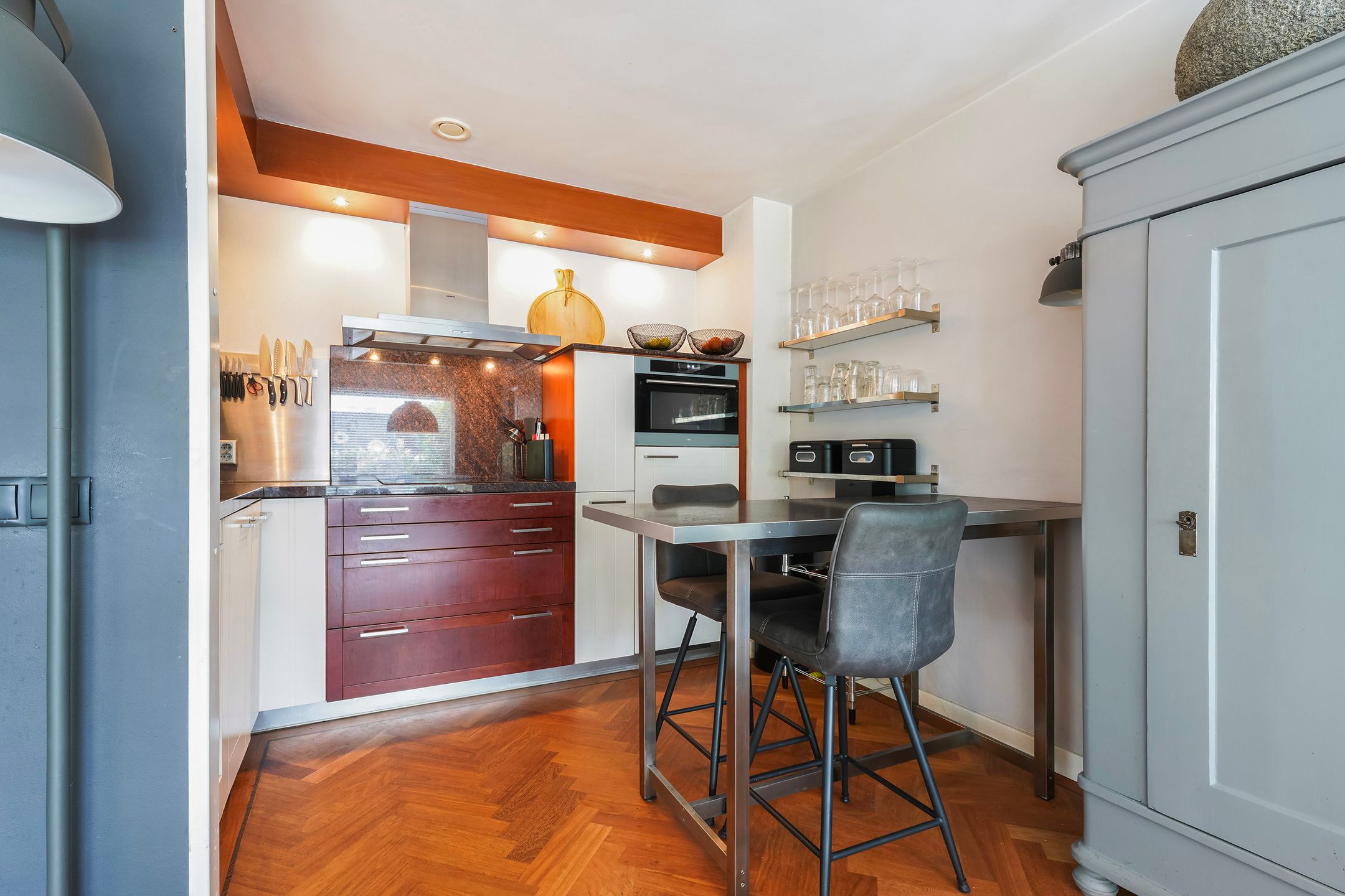 Foto 24 van Schipluidenlaan 215