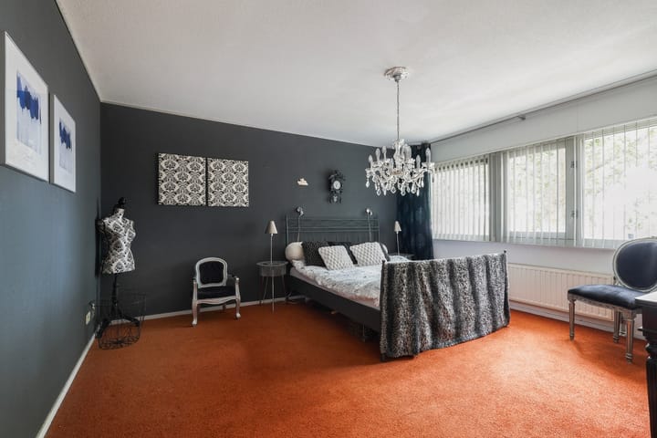 Photo 42 of Schipluidenlaan 215