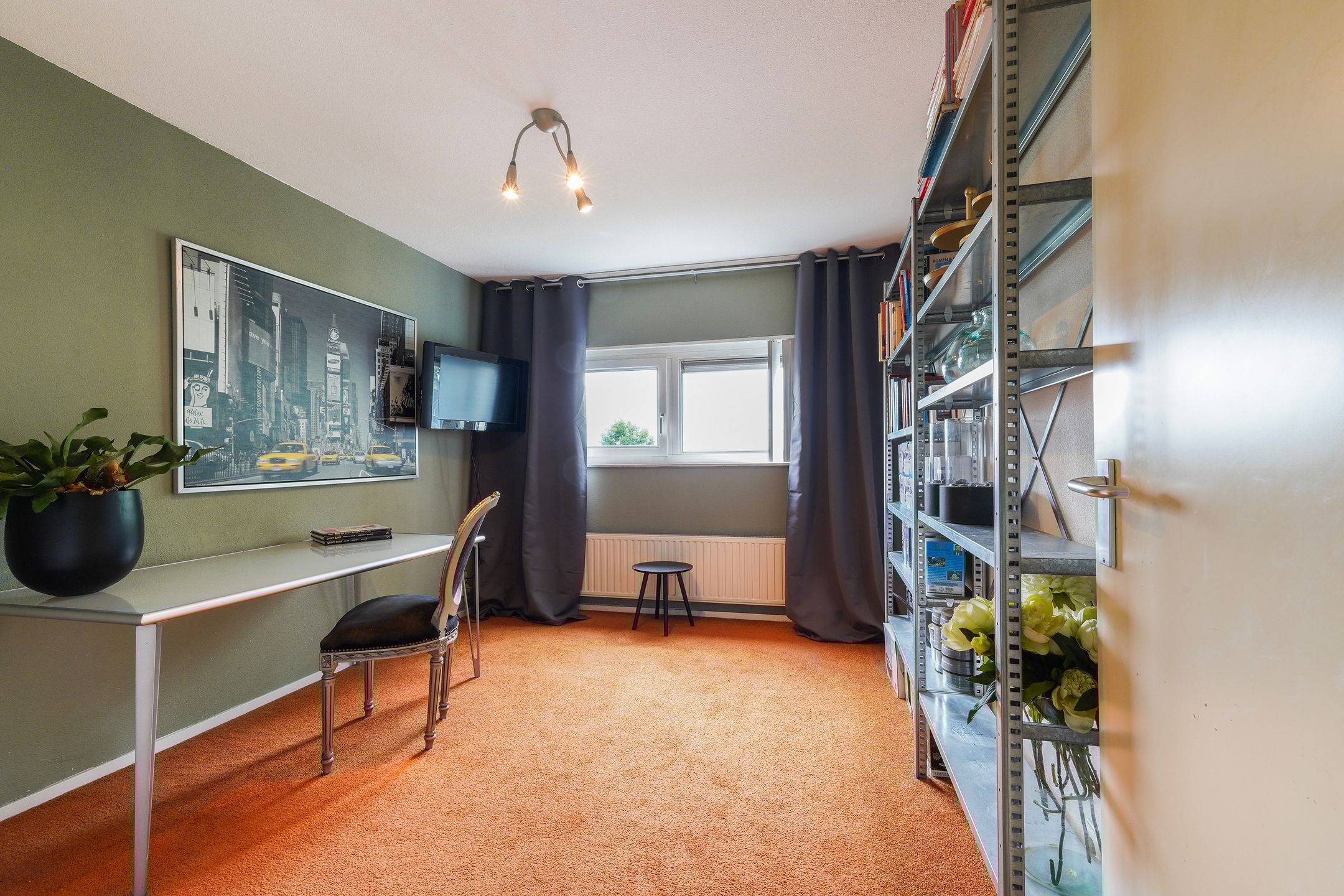 Foto 45 van Schipluidenlaan 215