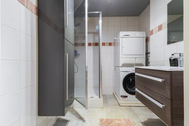 Photo 46 of Schipluidenlaan 215