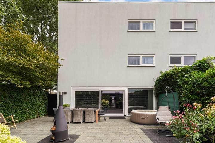 Photo 54 of Schipluidenlaan 215