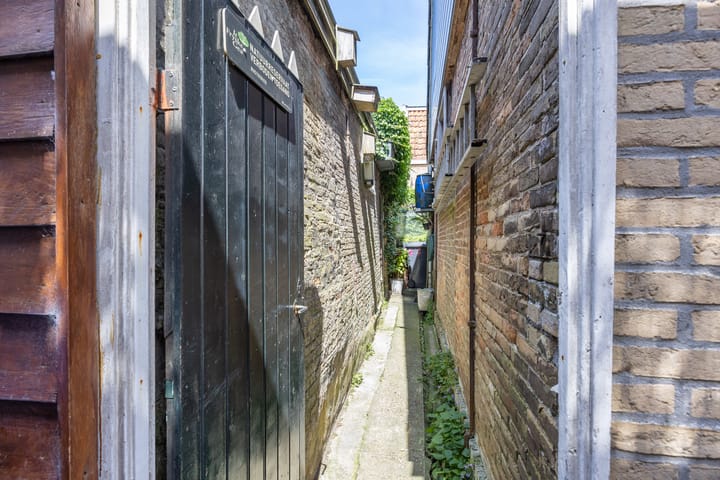 Photo 37 of Bleekstraat 7