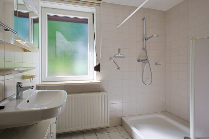 Foto 3 van Burg. Smeetsstraat 8