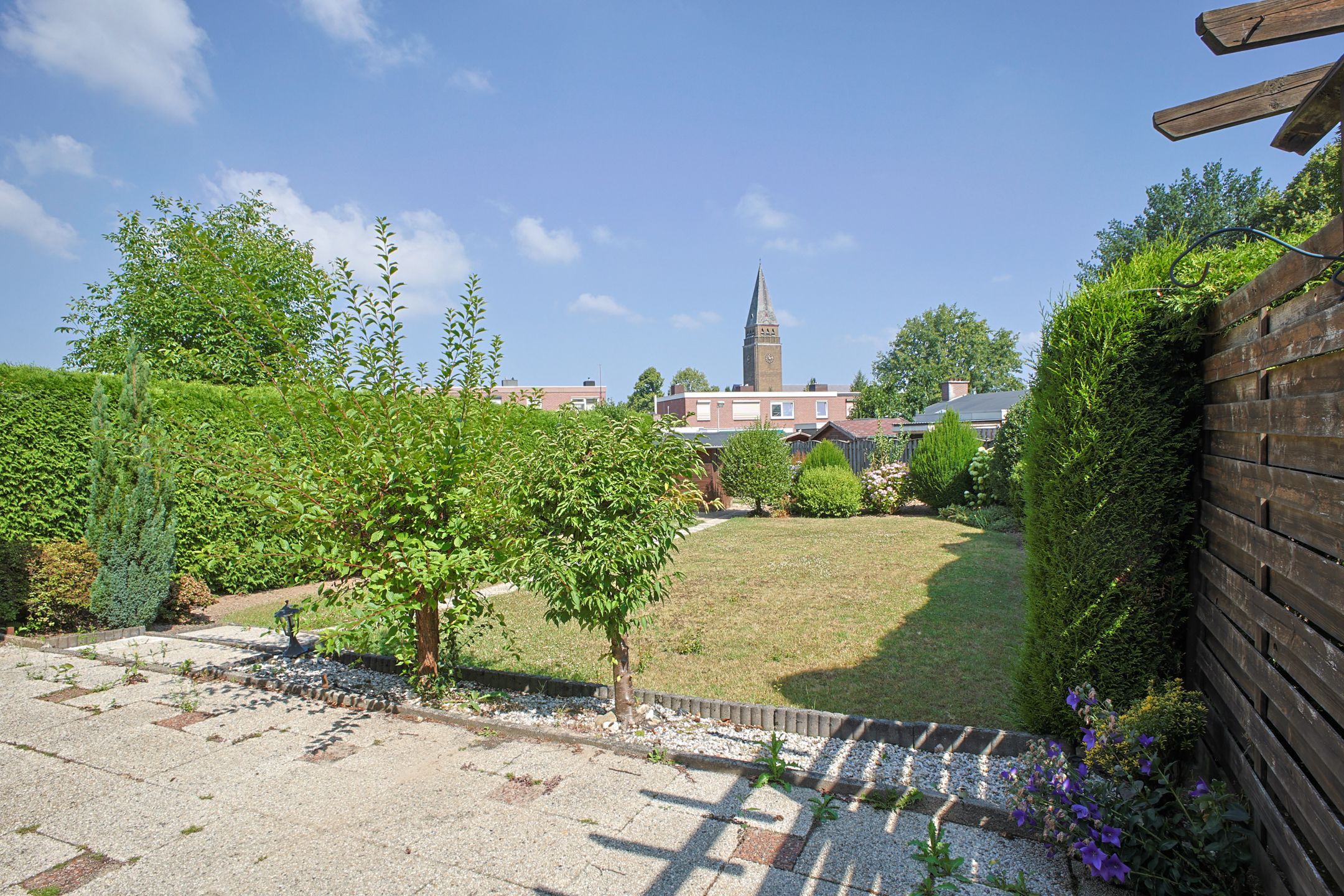 Foto 12 van Burg. Smeetsstraat 8