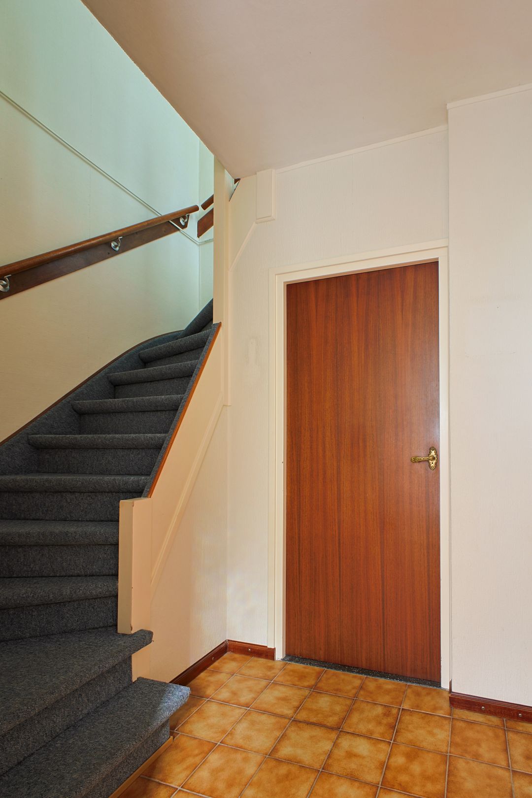 Foto 16 van Burg. Smeetsstraat 8