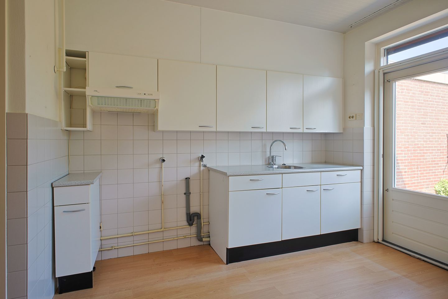 Foto 19 van Burg. Smeetsstraat 8