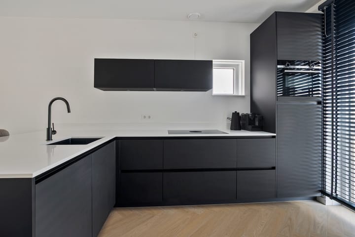 Photo 3 of Apollovlinder 25