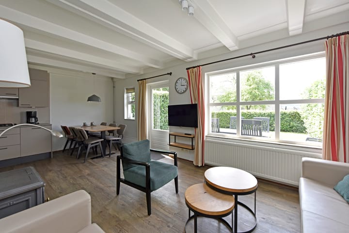 Foto 6 van Randweg 21-A132