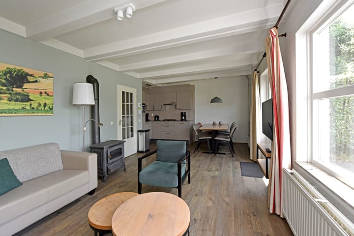 Foto 7 van Randweg 21-A132