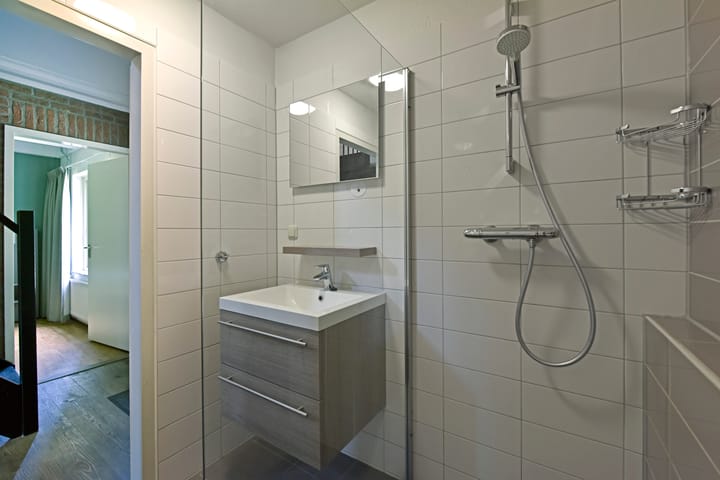 Foto 16 van Randweg 21-A132