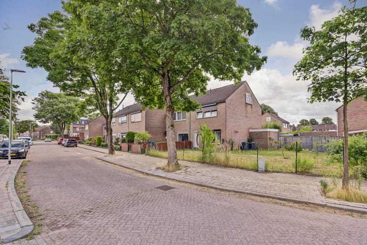 Foto 4 van Henri Jonasstraat 44
