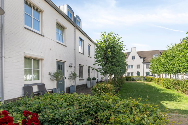 Foto 5 van Marcelis Keldermanshof 8