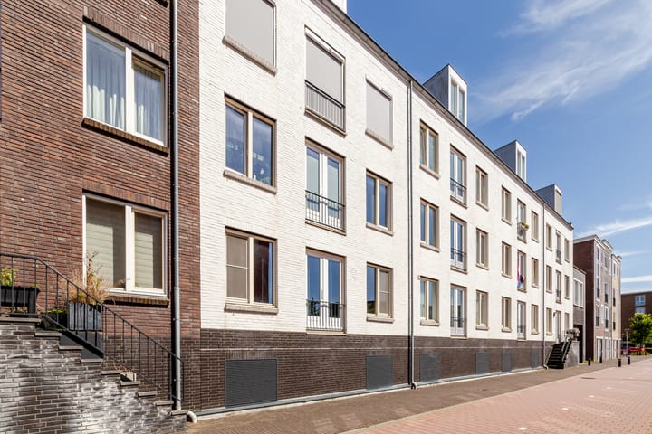 Foto 27 van Beneluxlaan 635