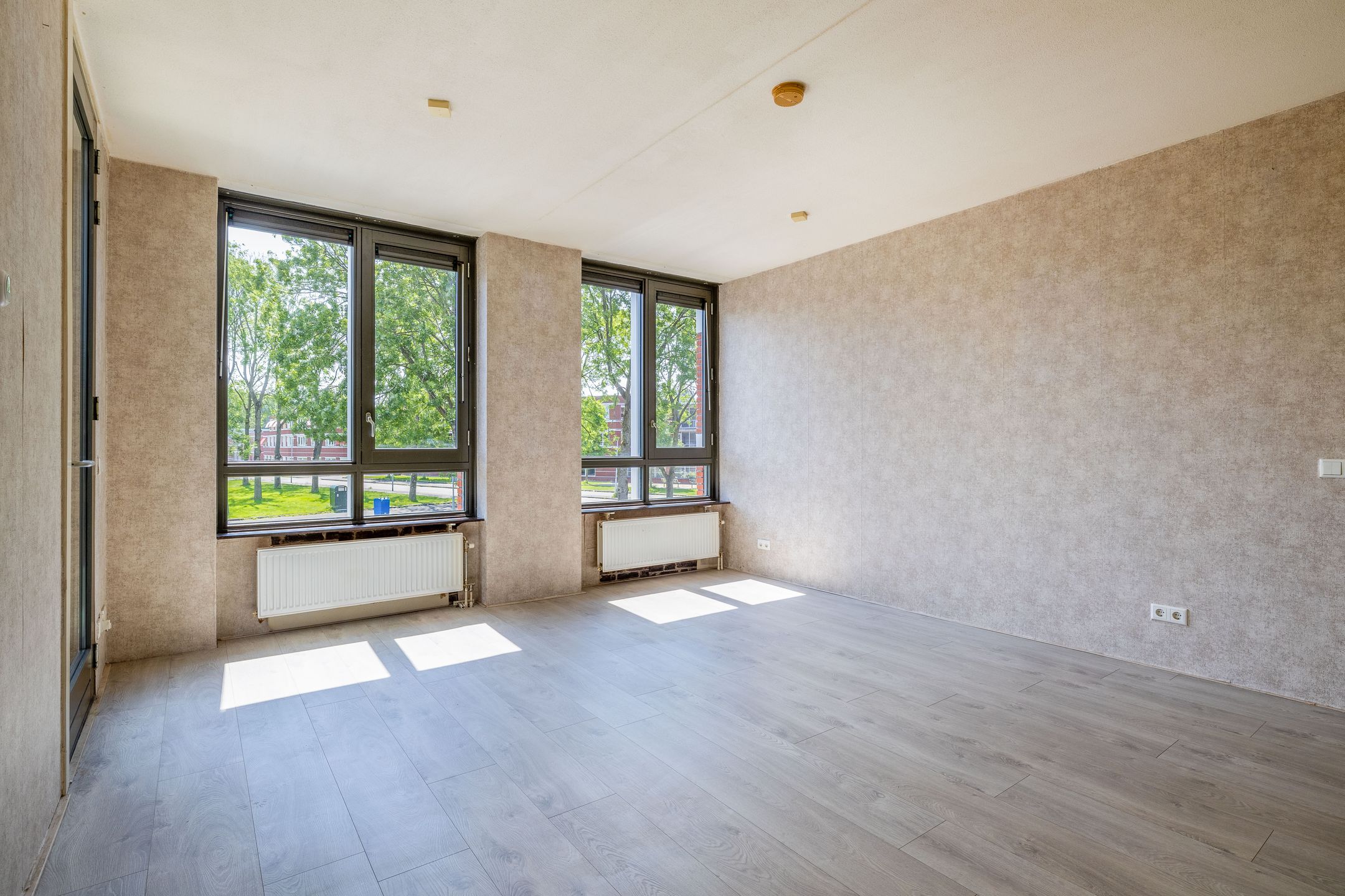 Foto 21 van Ede Staalstraat 6