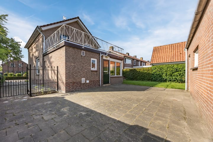 Photo 23 of Franssenstraat 46