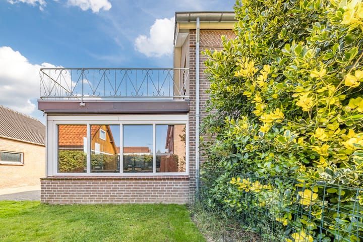 Photo 24 of Franssenstraat 46