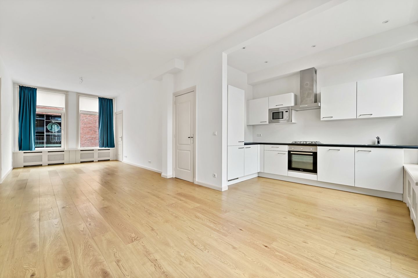 Foto 1 van Johannes Camphuijsstraat 184