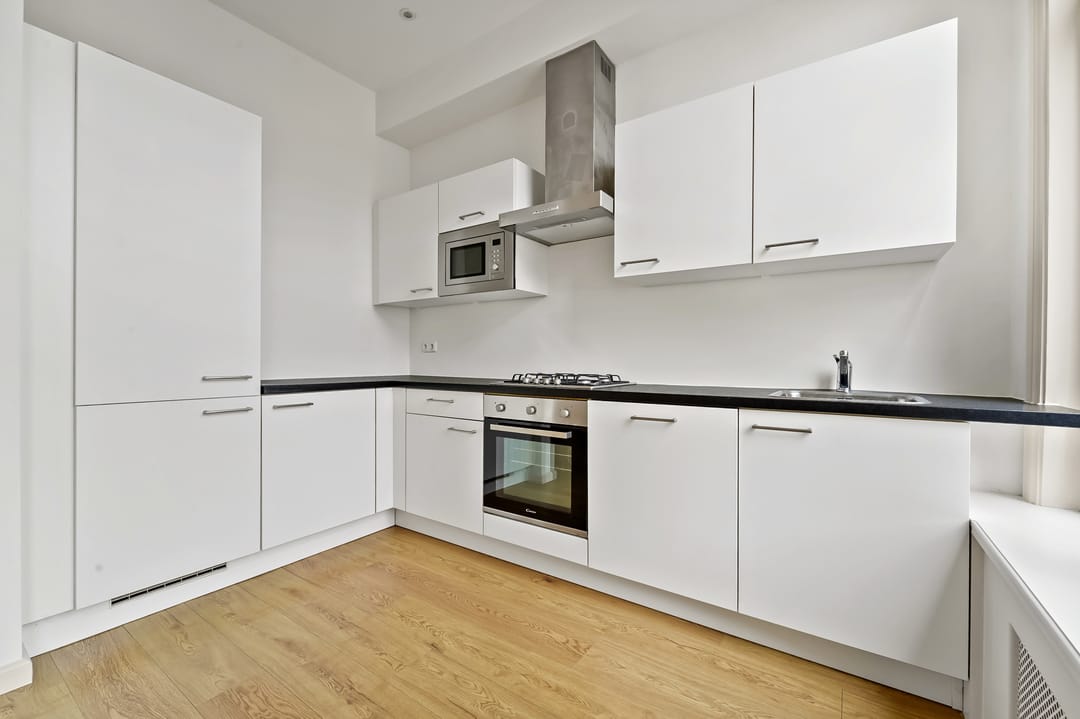 Photo 11 of Johannes Camphuijsstraat 184