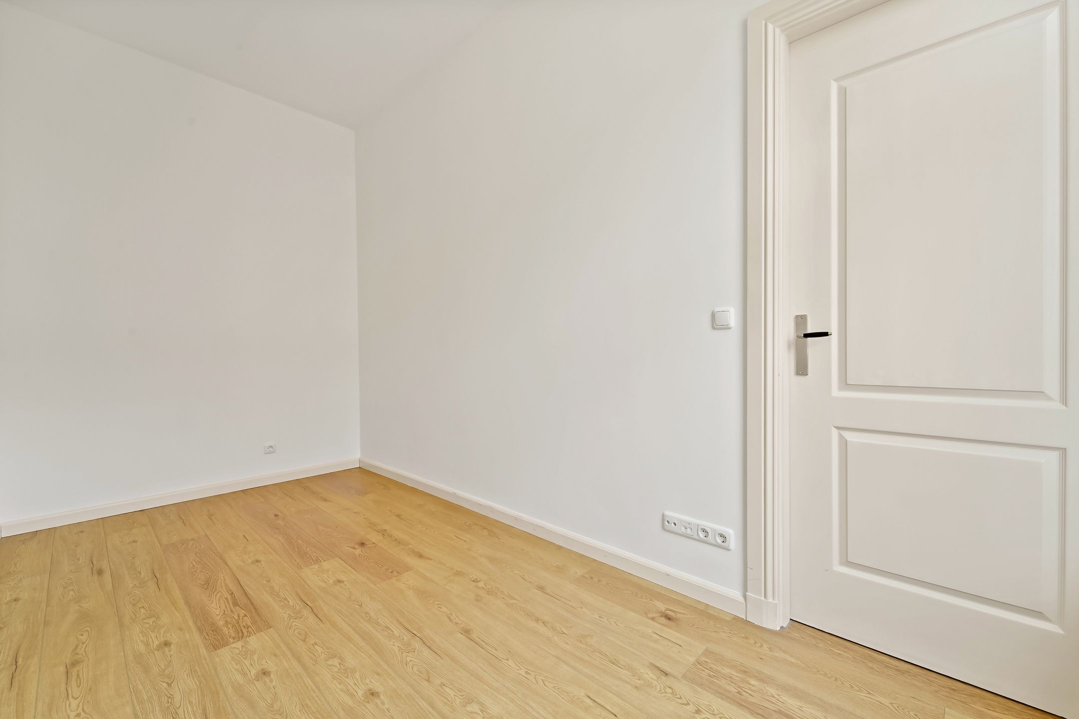 Photo 18 of Johannes Camphuijsstraat 184