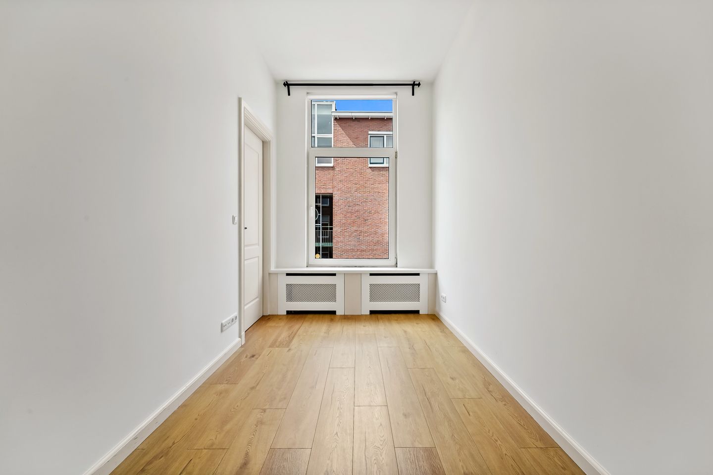 Photo 19 of Johannes Camphuijsstraat 184