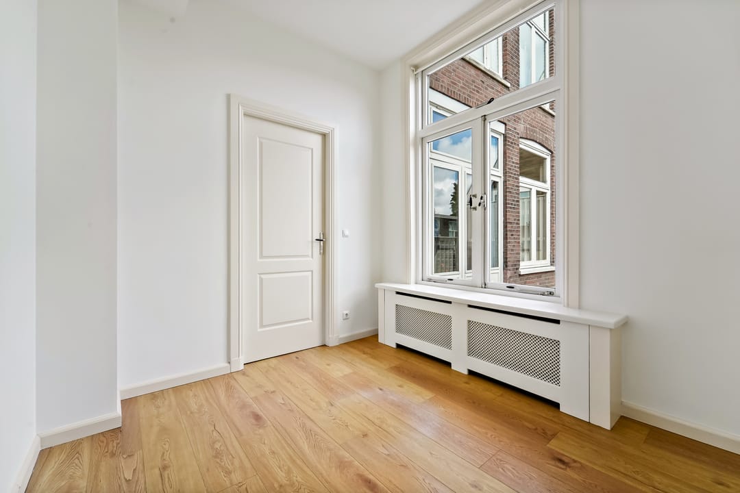 Photo 23 of Johannes Camphuijsstraat 184