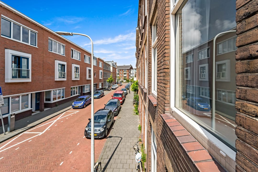 Photo 28 of Johannes Camphuijsstraat 184