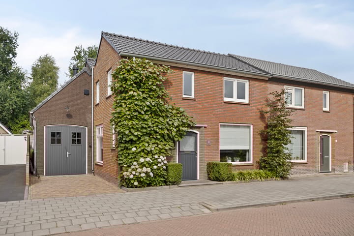 Foto 1 van Dorpsstraat 84