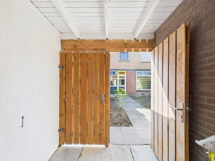 Foto 26 van Bernard Zweerslaan 32