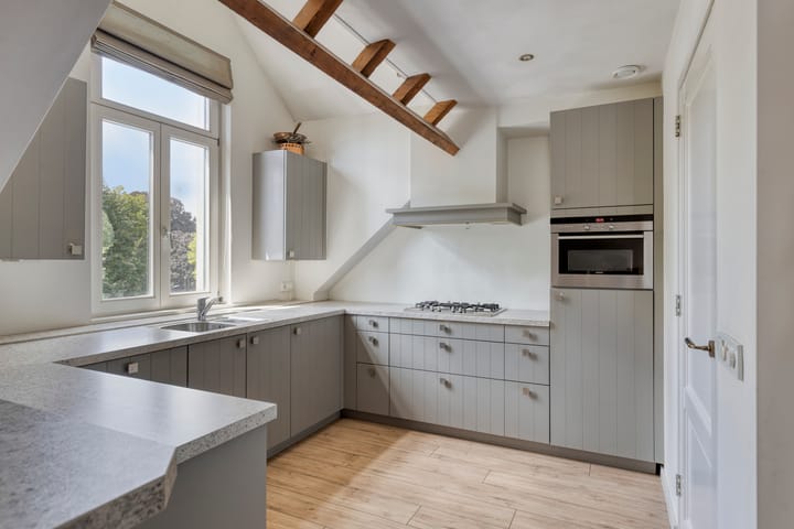 Foto 22 van Raadhuisstraat 2-D