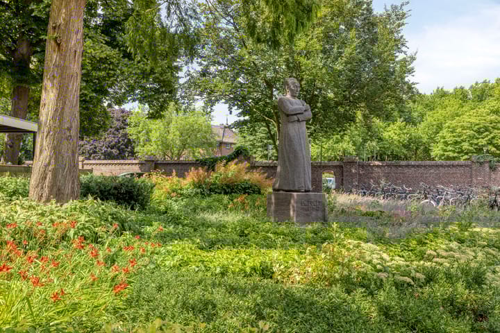 Foto 44 van Raadhuisstraat 2-D