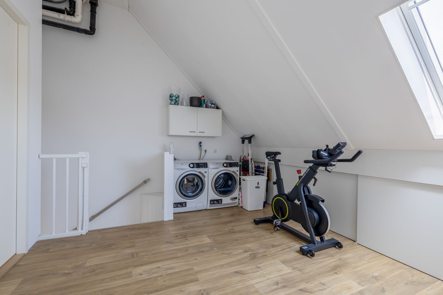 Photo 35 of Aquamarijn 55