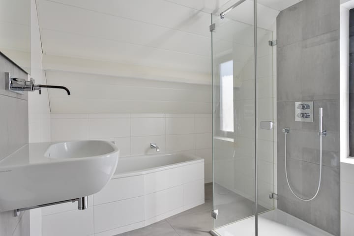 Foto 5 van Weegbree 7