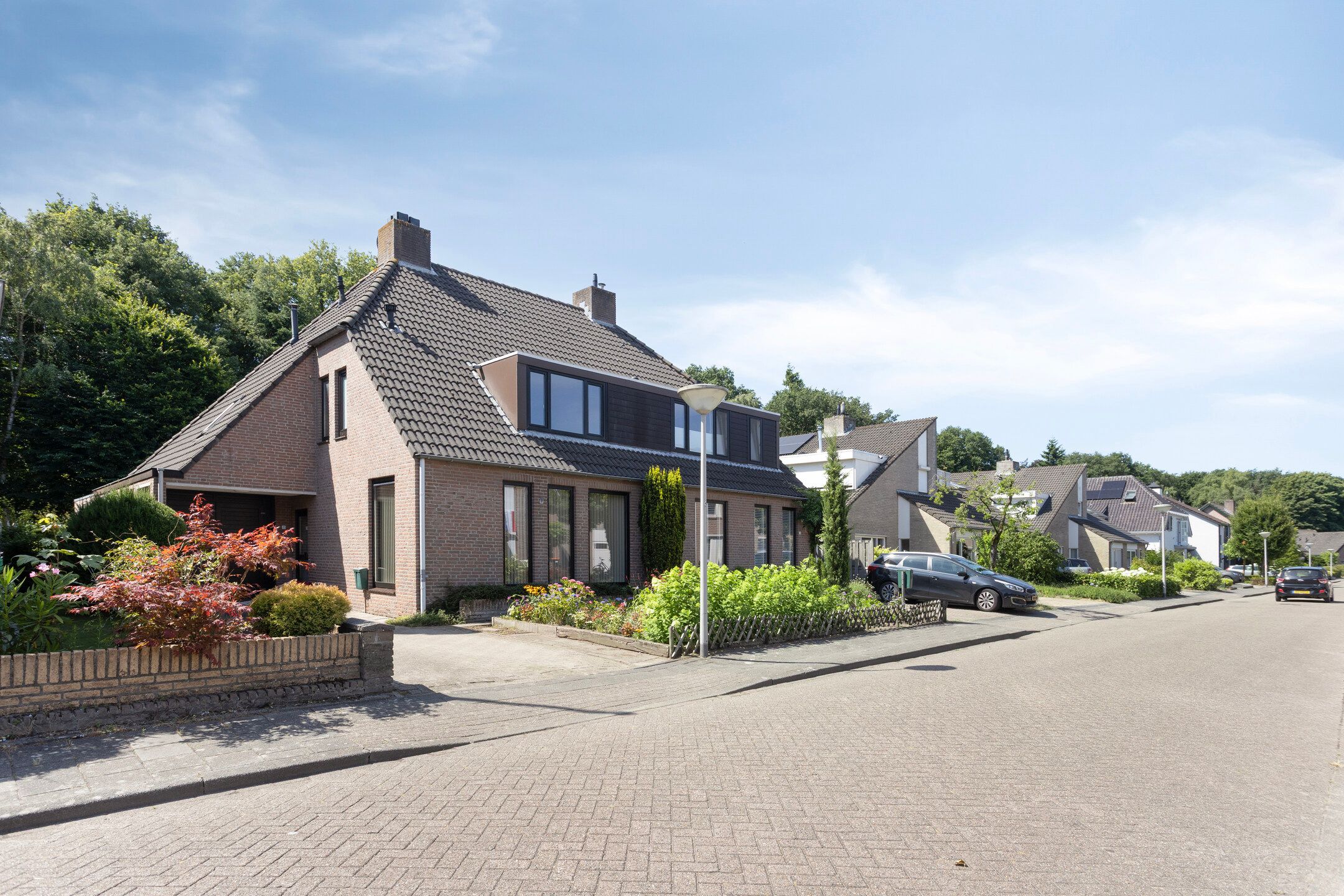 Foto 6 van Weegbree 7