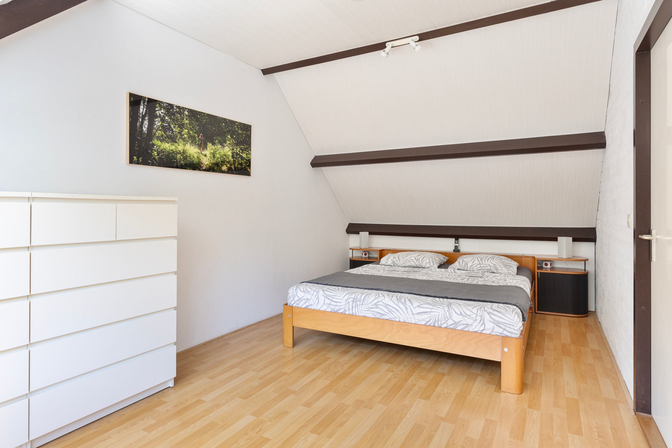 Foto 30 van Weegbree 7