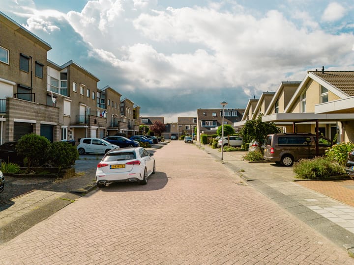 Foto 7 van Rosa Spierstraat 2