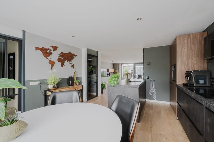 Foto 17 van Rosa Spierstraat 2