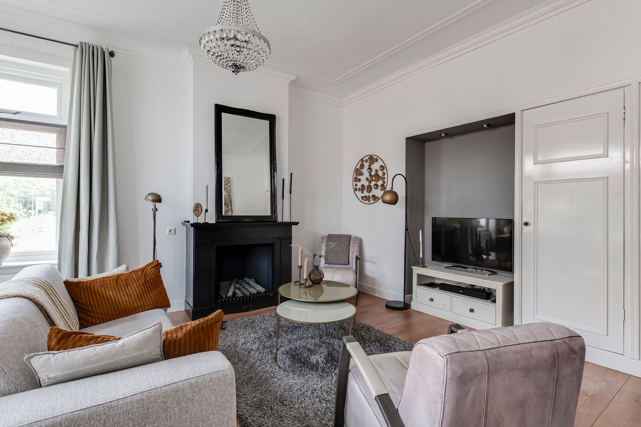 Photo 6 of Rijksstraatweg 8-A