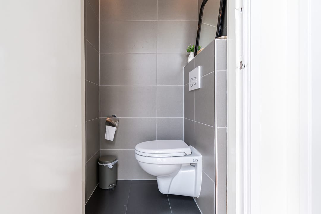 Photo 13 of Rijksstraatweg 8-A