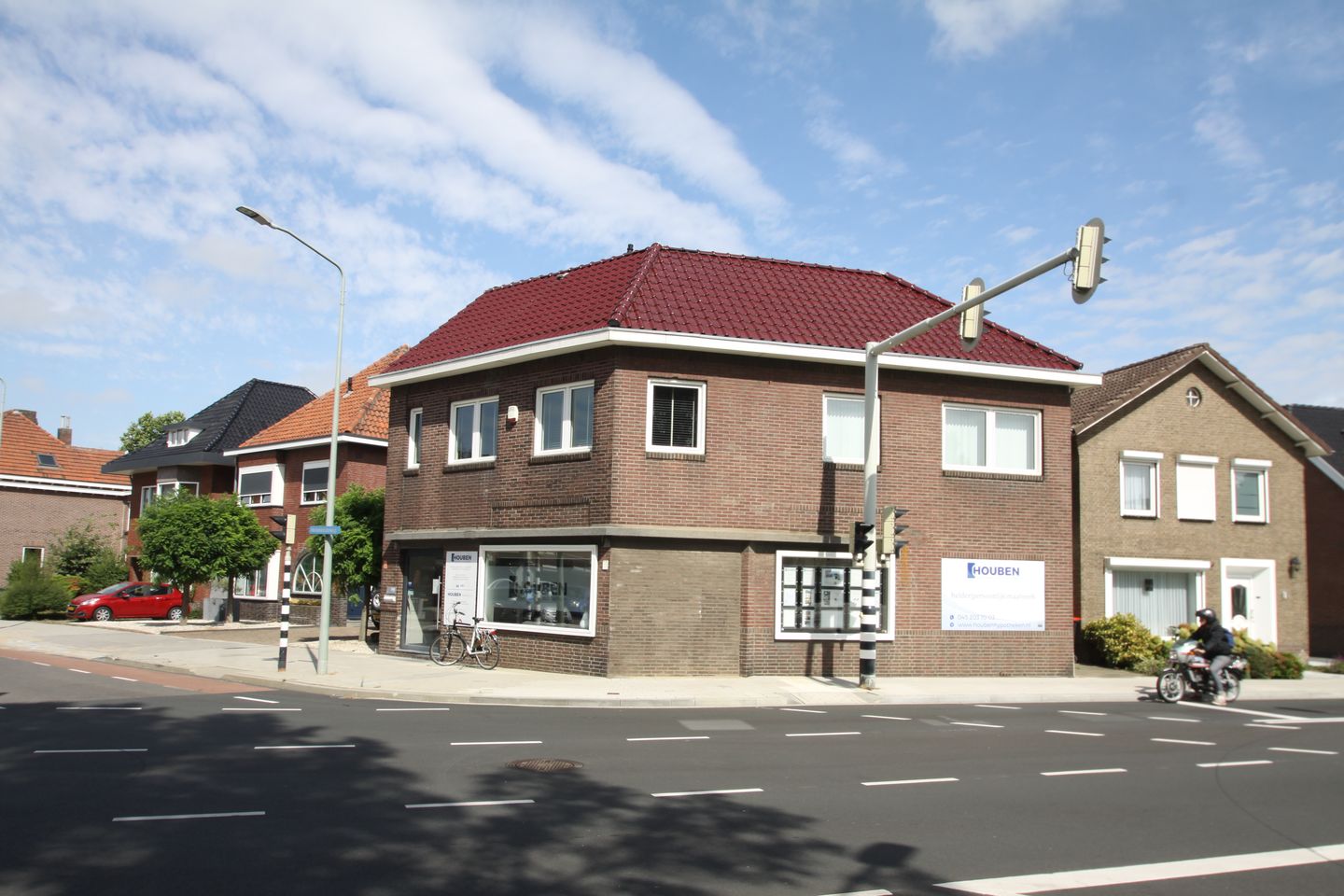 Bekijk foto 1 van Hommerterweg 204