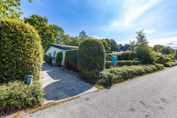 Foto 6 van Begonialaan 12-R