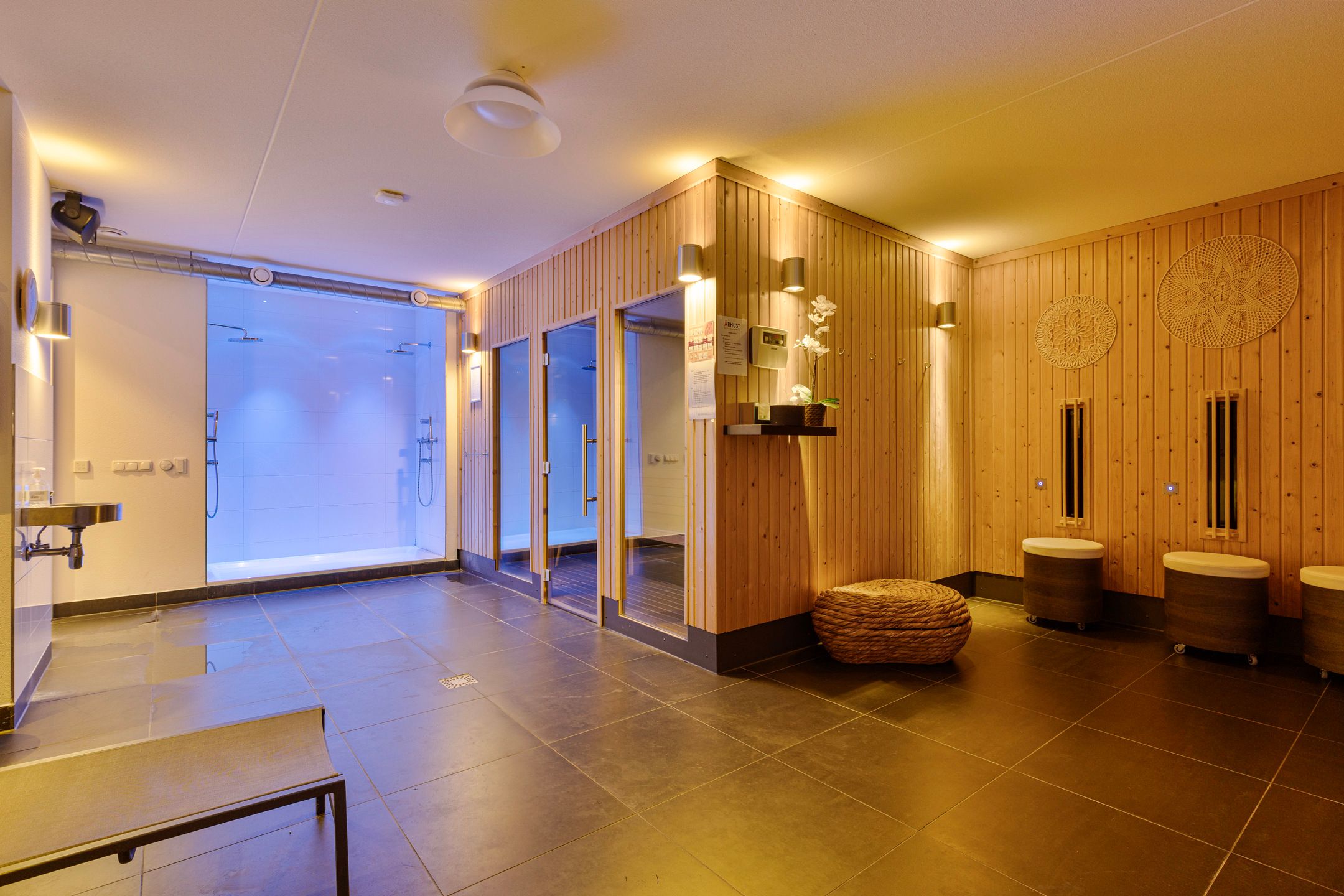 Foto 33 van Dr Cuyperslaan 44-36