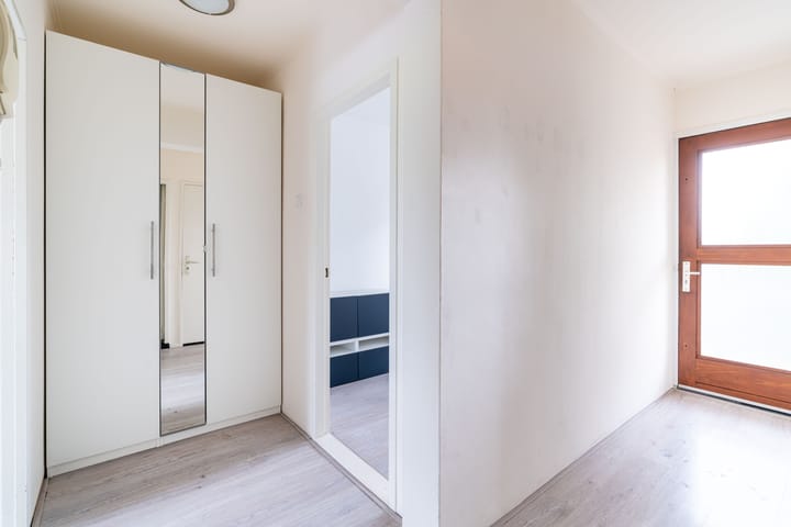 Foto 9 van Van Adrichemstraat 287