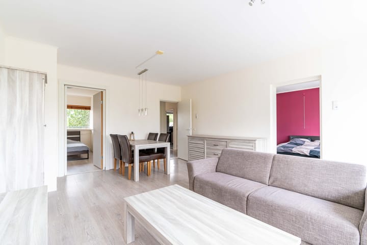 Foto 18 van Van Adrichemstraat 287